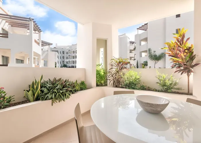 Jardines - Tabor 2 1 Pool View 2b 別荘