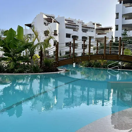 Jardines - Tabor 2 1 Pool View 2b Feriehus
